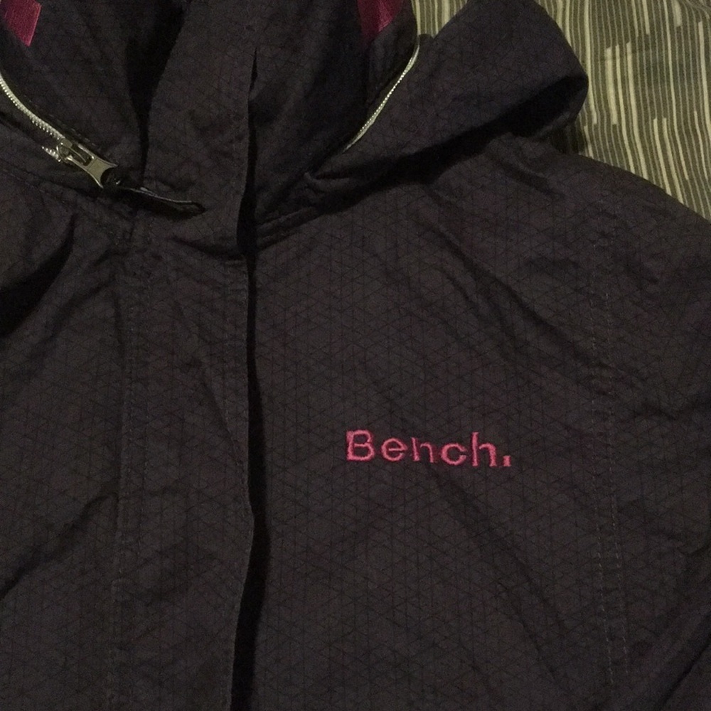Bench Jacket - Picture 2 of 5